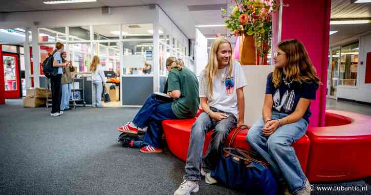Deze middelbare school bant naast croptops nu ook trainingspak: ‘Alvast wennen aan normen op de werkvloer’