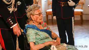 Trauriges Foto: Prinzessin Astrid allein am Sarg von König Harald berührt ganz Norwegen