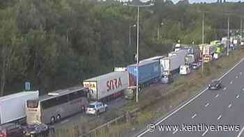 A2 and M2 live traffic updates as 'crash' causes long delays