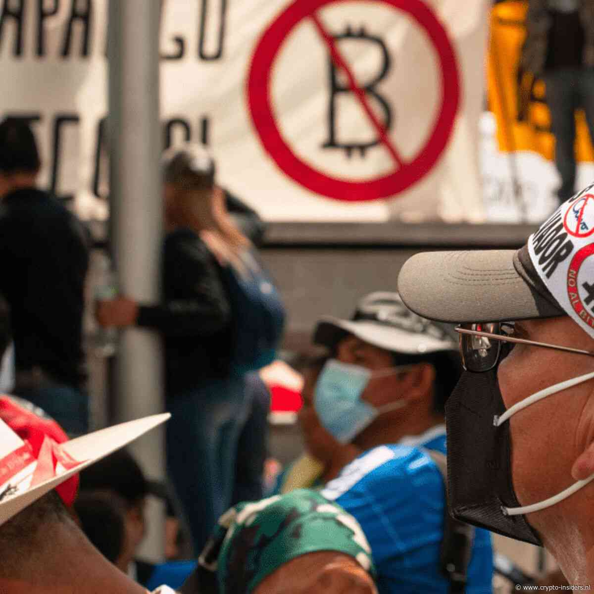 IMF onthult: 'El Salvador koopt al lang niet meer elke dag Bitcoin'