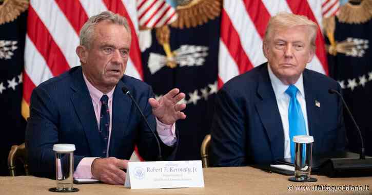 “Robert Kennedy ha fatto cancellare ai Cdc due morti a causa del morbillo”: la polemica negli Usa mentre esplodono i contagi