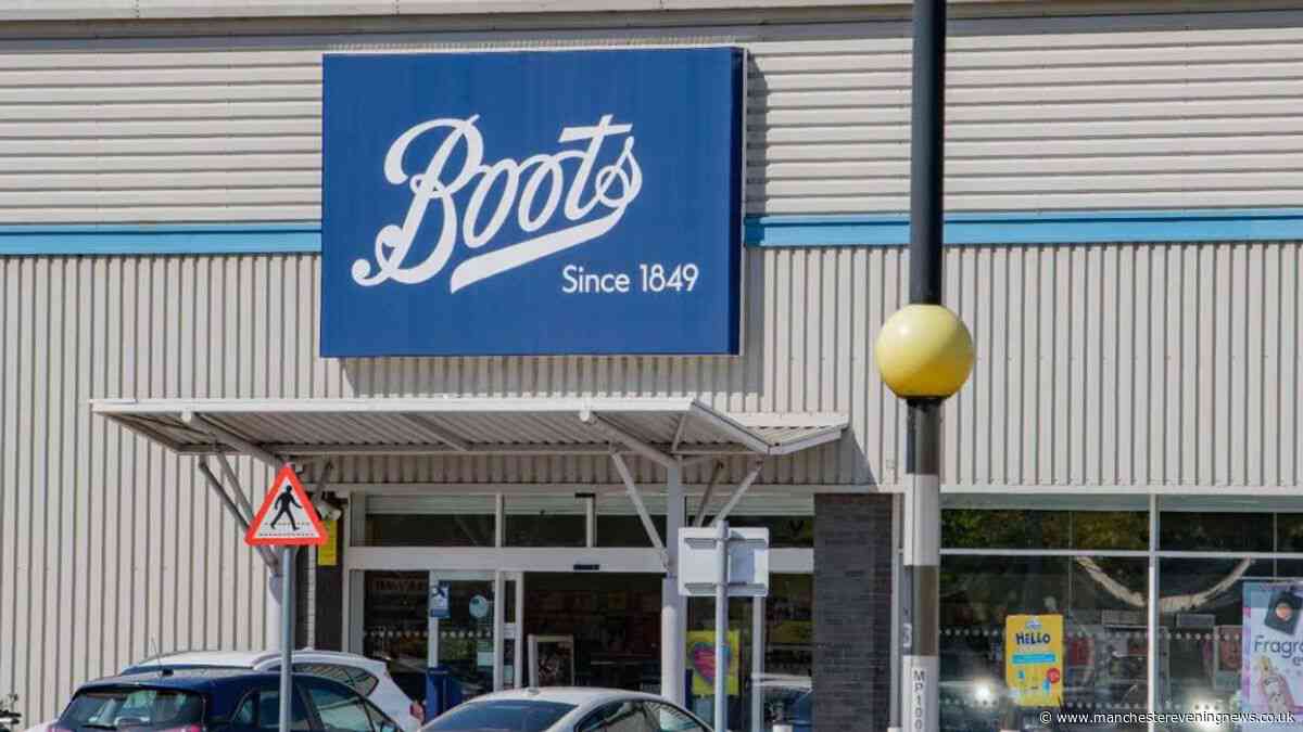 Boots reduces £300 premium advent calendar with '15 years younger' cream to £70