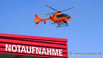 Drama in Bayern: Arbeiter stirbt nach Kranunfall – Kopf war zwischen Stützfuß und Kran eingeklemmt