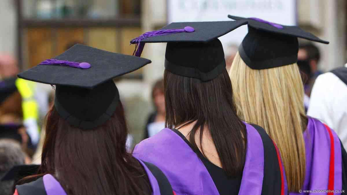 DWP warning to Universal Credit claimants whose children are going to university