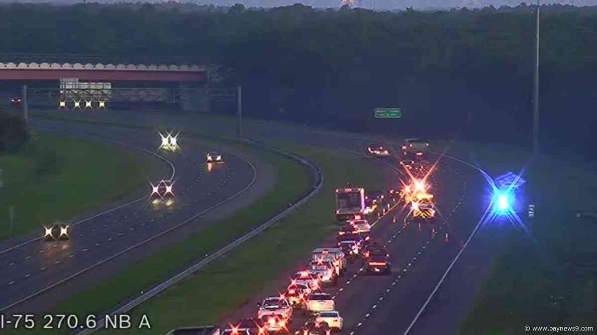 Multiple I-75 crashes, one deadly, thwarting morning traffic