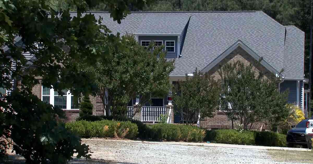 Autopsy report released months after 3 dogs fatally mauled 84-year-old woman near Apex