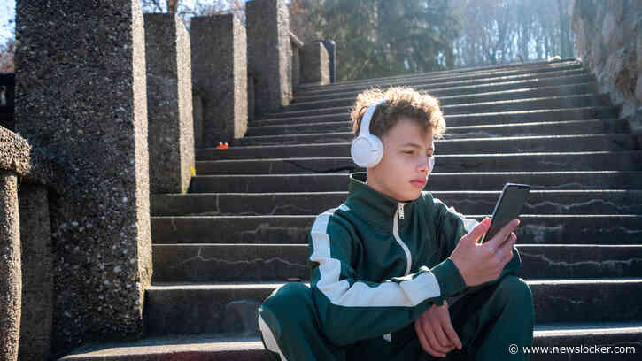 Praat mee: Terecht dat  middelbare school trainingspakken en crop tops verbiedt?