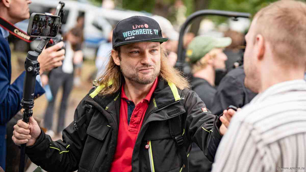 Rechte Streamer im Wahlkampf: Bei AfD-Politikern sind sie ganz handzahm. Bei anderen beißen sie zu