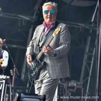Squeeze cancel Virginia show after crew member dies in tragic tour bus accident