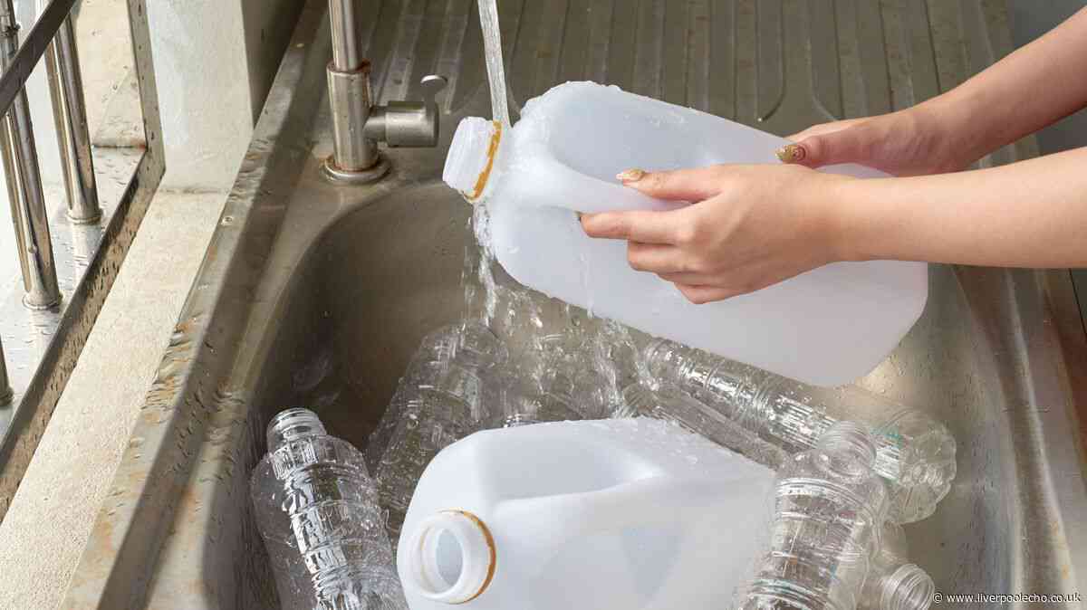 Binman finally settles debate on whether you should wash your recycling