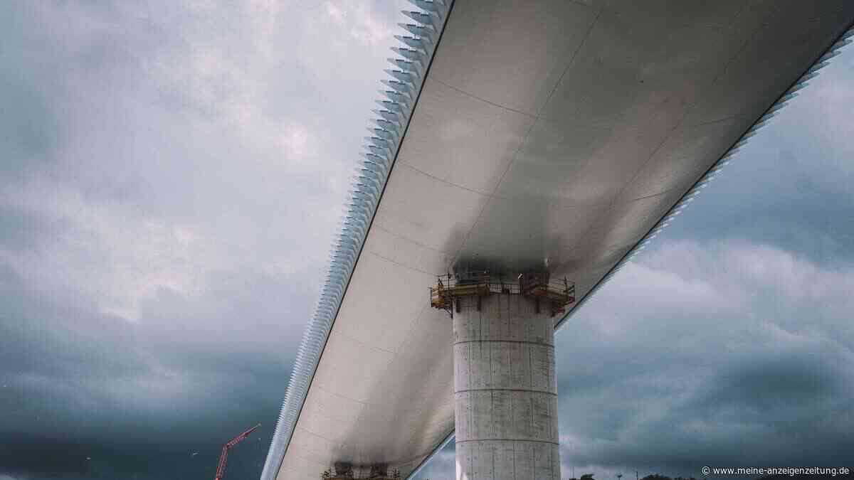 Femizid in Italien: Mann soll Ex-Freundin angegriffen und von Autobahnbrücke gestoßen haben