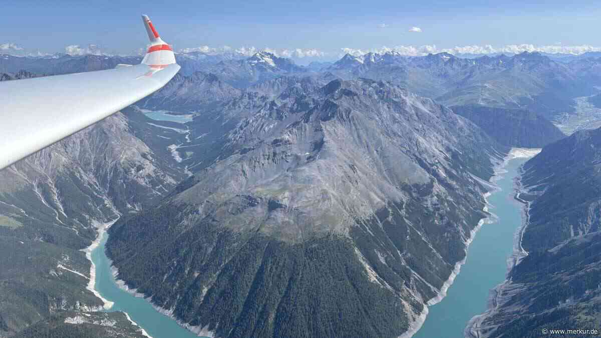 Mehr als neun Stunden in der Luft: Zwei Piloten aus dem Landkreis segeln 794 Kilometer über die Alpen