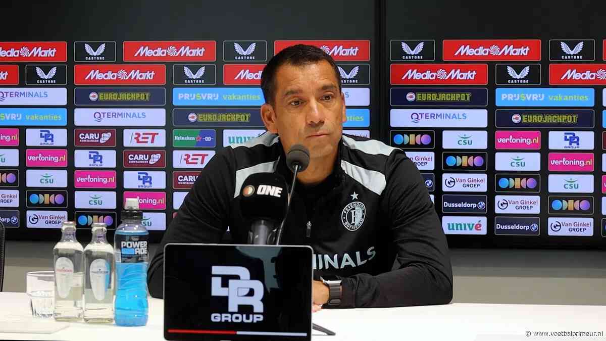 Van Bronckhorst sprak met Hadj Moussa: 'Of hij wil spelen tegen NEC?'