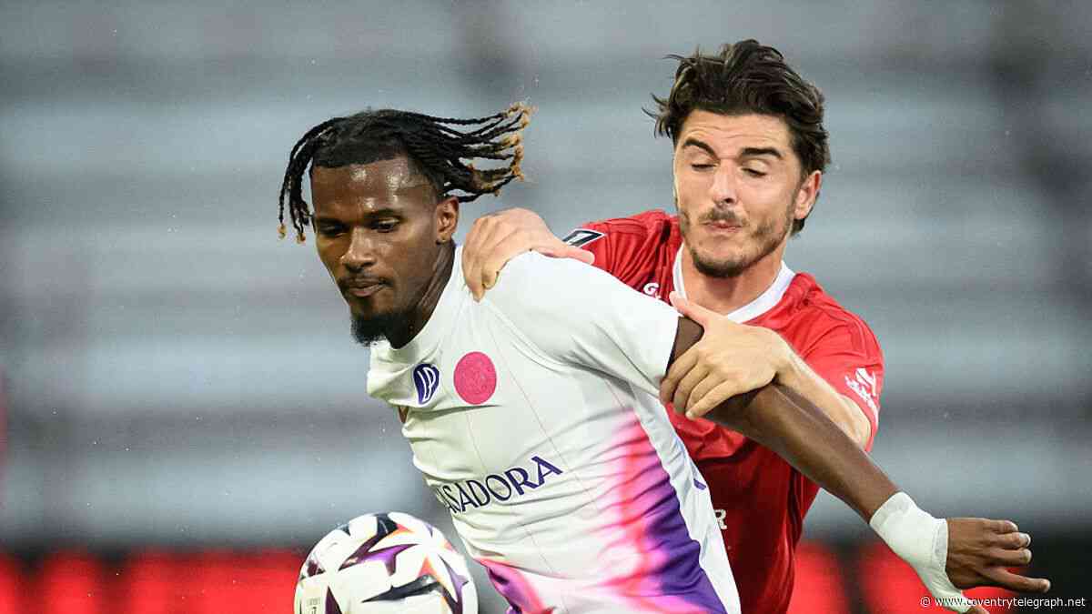 Breaking: Coventry City sign 12th man of the season as French forward completes 25 man squad