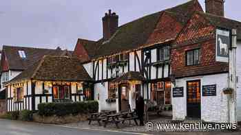'Gorgeous' hike 1hr from Kent goes through picturesque village from The Holiday