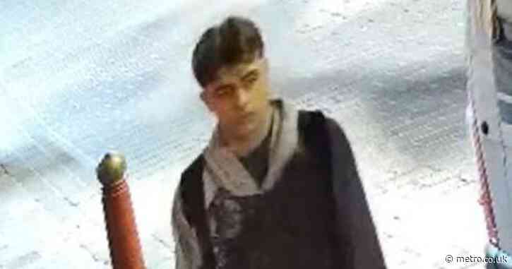 Hunt for suspect after woman dragged off busy street and raped in Covent Garden