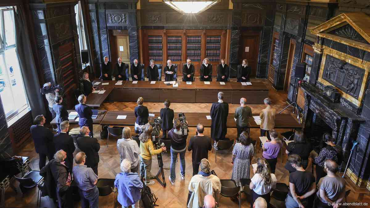 Verfahrensfehler bei Volksentscheid Grundeinkommen? Gericht prüft Wiederholung