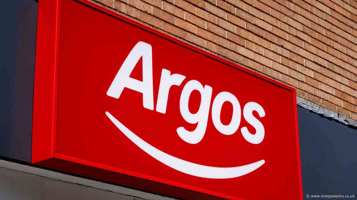 'Beautiful' half price Argos sideboard 'looks lovely in the hall'