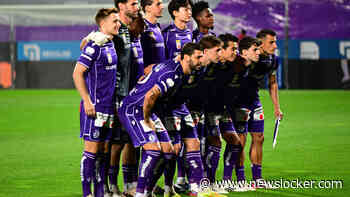 Liefde voor meer dan de club: Austria Wien lanceert shirt via campagne met zoenende koppels