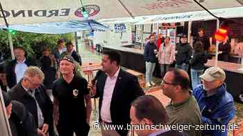 Magnifest im Dauerregen eröffnet: Braunschweigs Altstadt wird zur Partymeile