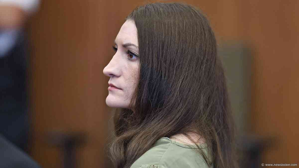 Amerikaanse moeder Lindsay Clancy wurgde haar drie kinderen (5, 3 en 8 maanden): rechter wil haar proces nietig verklaren