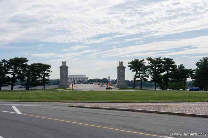 Groundbreaking Work for Trump’s Proposed Triumphal Arch to Start in Two Weeks