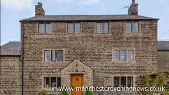 'Complete gem' 17th century farmhouse stay 40 minutes from Manchester