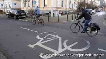 Illegaler Auto-Schleichweg trotz Fahrradstraße: Muss die Stadt nachbessern?