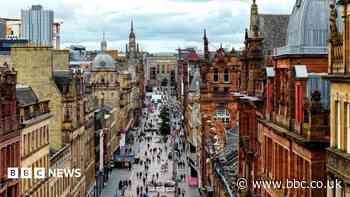 Call to ease 'burden' of housing refugees on Glasgow City Council