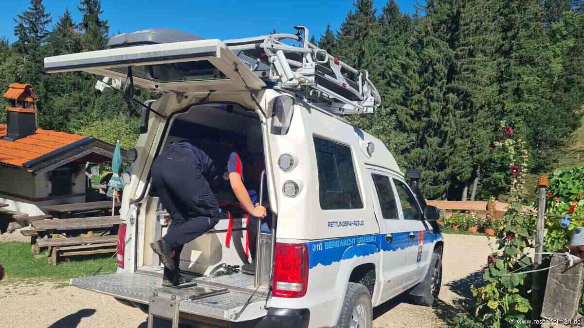 Urlauberin (59) kollabiert an der Hefteralm – Bergwacht Grassau am Nachmittag im Einsatz