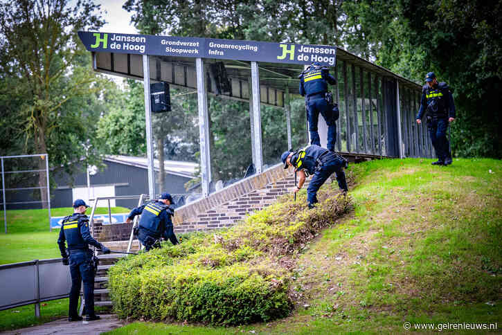 ME doorzoekt gebied op wapens en ander bewijsmateriaal