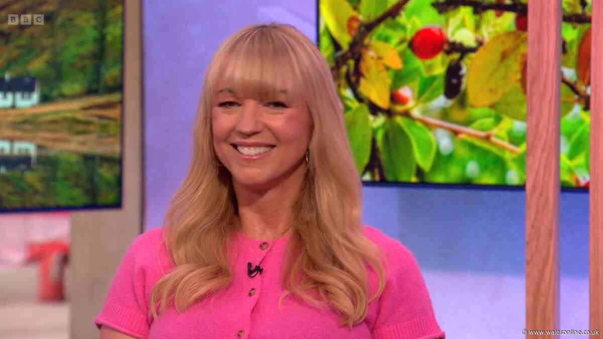 Alex Jones' heartfelt message as Sara Cox reveals 'best job in the world'