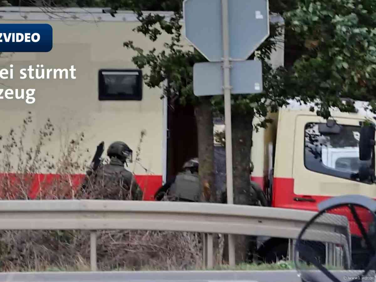 Liveticker Strom-Sabotage: Polizei im Hambacher Forst