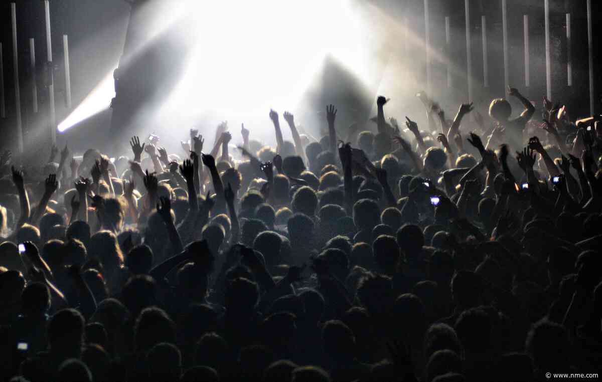 Nominate your favourite UK grassroots music venue to win a bundle of Fender gear