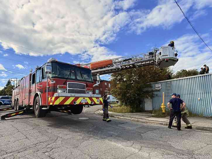 Sudbury police, emergency personnel rescue woman from rooftop - Update