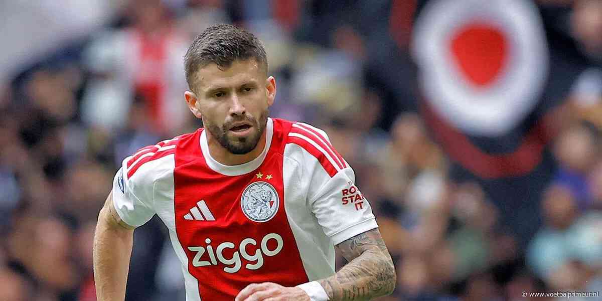 Miljoenenaanwinst Ajax dankt zijn opa: 'Hij heeft de rol van mijn vader vervuld'