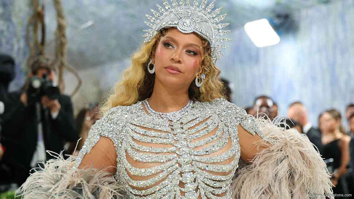 Beyoncé Is Selling a Wooden Box to Get Your Beekeeper Dreams Off the Ground For $948