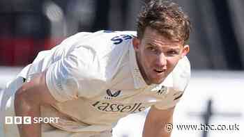 Pears struggling in chase of 380 to beat Kent