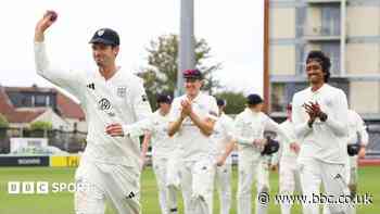 Price puts Glos back in contention against Derbys