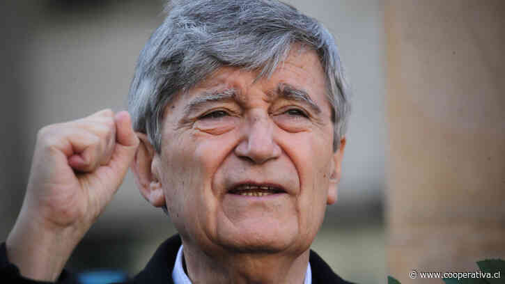 Falleció Camilo Escalona, pilar histórico del socialismo chileno, a los 71 años