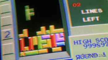 Tetris suggests White House 'Build the Wall' game infringes copyright