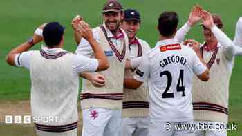 Somerset thump Glamorgan to boost hopes of first title