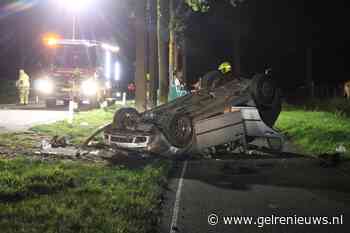 Auto op z’n kop na crash, bestuurder spoorloos