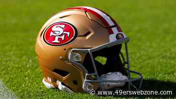 Niners arrive in Melbourne after 15-hour flight, to spend week acclimating before Rams game