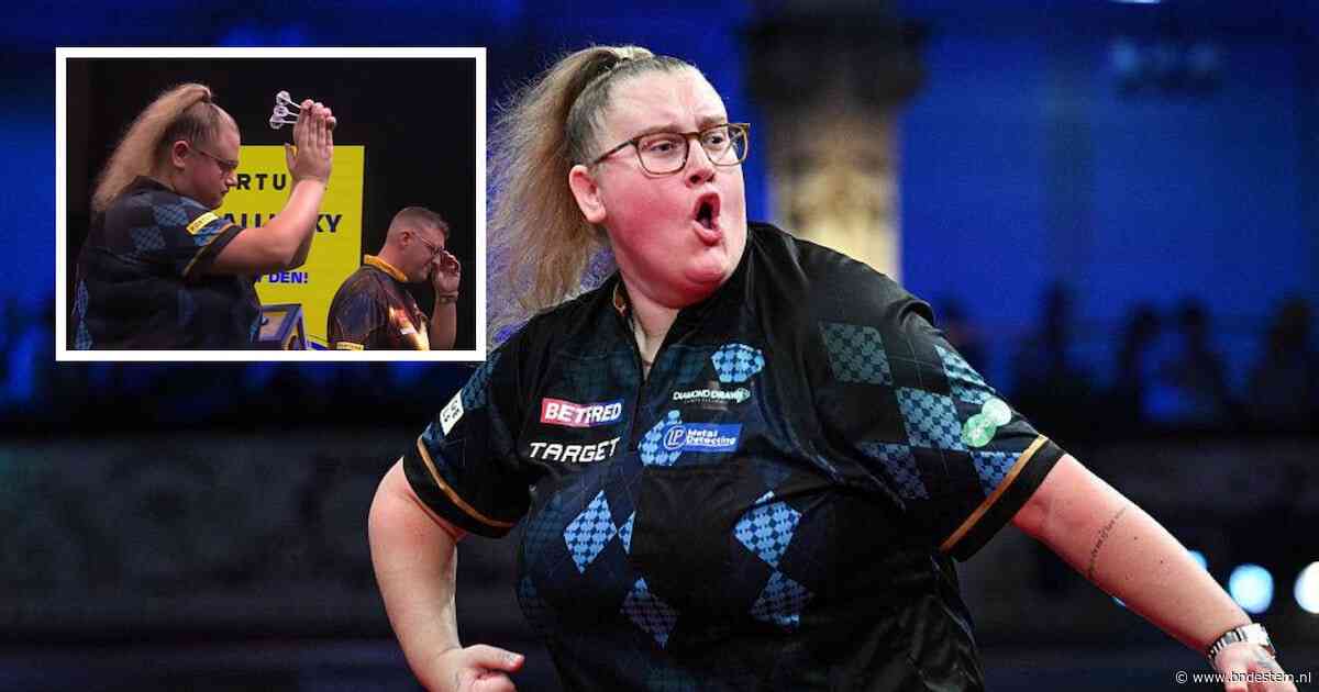 Dartssensatie Beau Greaves schrijft geschiedenis: eerste vrouw ooit met zege op Euro Tour