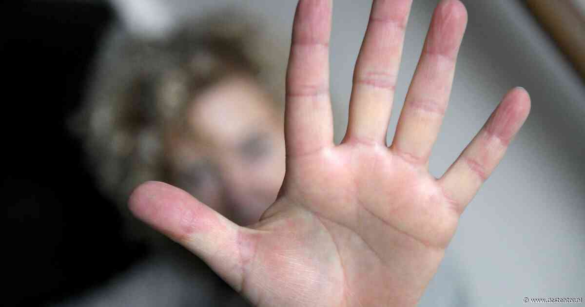 Drie Twentse vrouwen vertellen over jarenlange mishandeling door Wierdenaar (44): ‘Leefde zes jaar in gevangenschap’