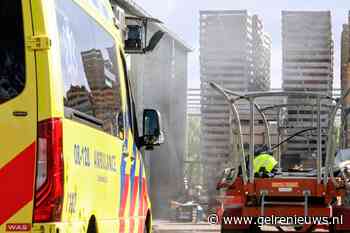 Veel rook bij brand in loods van fruitteler