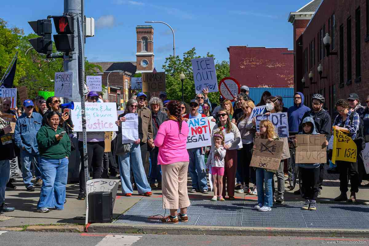 ICE arrested nearly 2,200 people in New York during monthlong operation