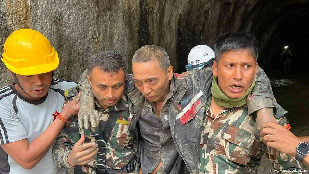 Vrouw en man tien dagen na overstroming Nepal gered, nog duizenden vermisten