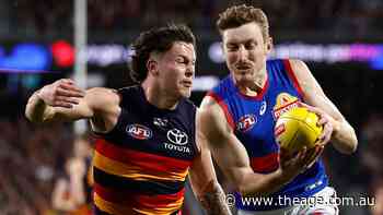 AFL LIVE: ‘Are we live?‘: Nicks’ joke about his job security; Dogs, Crows go blow-for-blow in crunch final